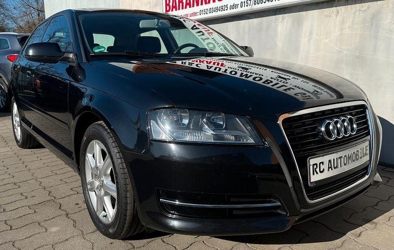 Gebraucht Audi A3 Attraction 102 PS (75 kW) 2010 Schwarz Kleinwagen