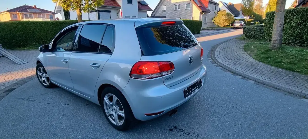 Usata VW Golf VI 160 CV (117 kW) 2010 Argento Utilitaria