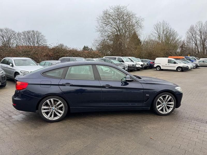 Gebraucht BMW 330 Gran Turismo Sport Line 258 PS (189 kW) 2015 Blau Limousine