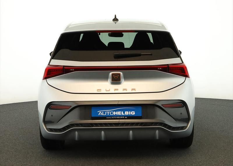 Usata Cupra Born 169 kW (231 CV) 2023 Argento Utilitaria