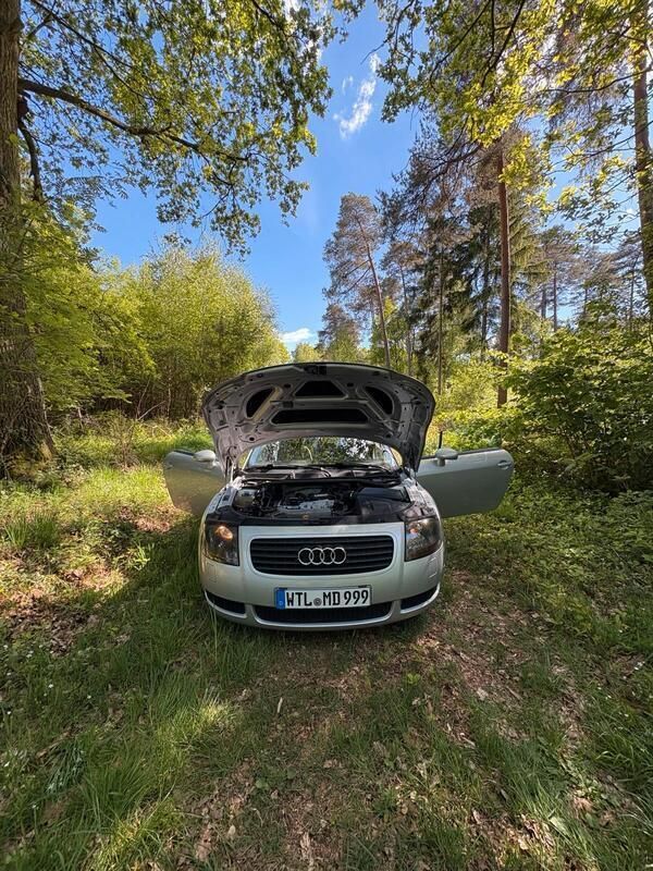 Silber Gebraucht 2000 Audi TT S-Line Coupé | 3.000 € (Superpreis) - Bild 1/4
