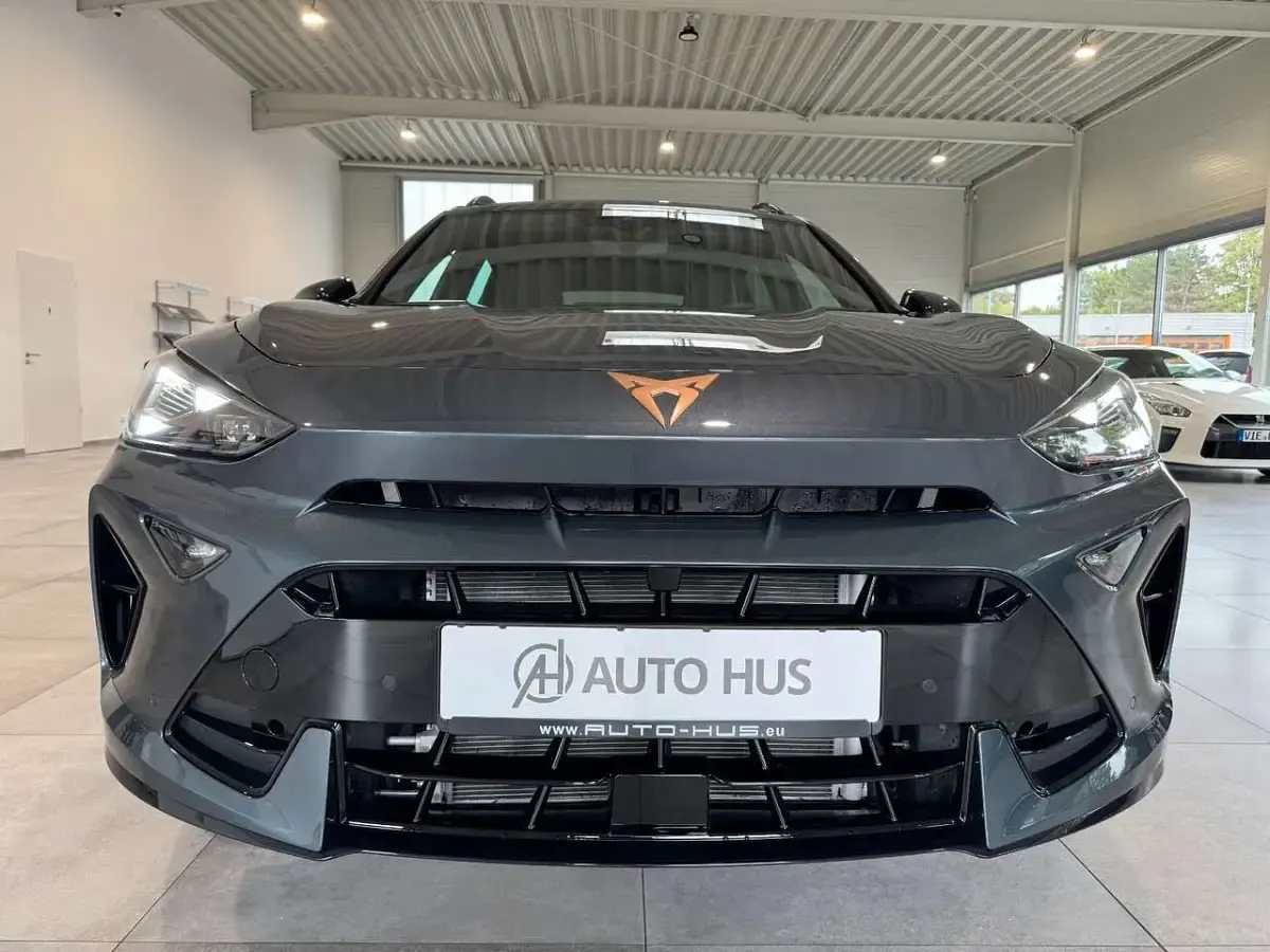 Używany Cupra Formentor 150 KM (110 kW) 2025 Szary SUV