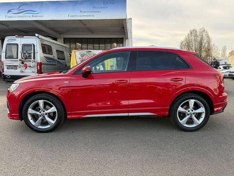 Gebraucht Audi Q3 S-Line 150 PS (110 kW) 2019 Rot SUV