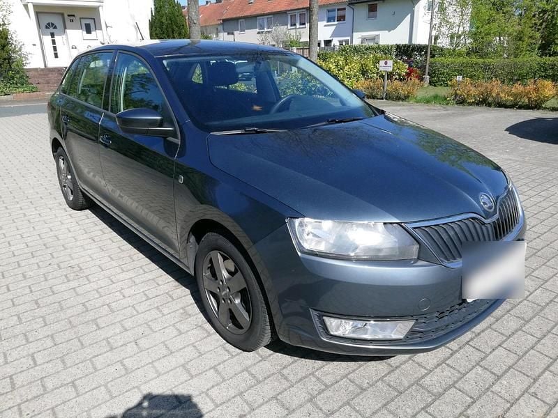 Second-hand Skoda Rapid 105 CP (77 kW) 2014 Gri Hatchback