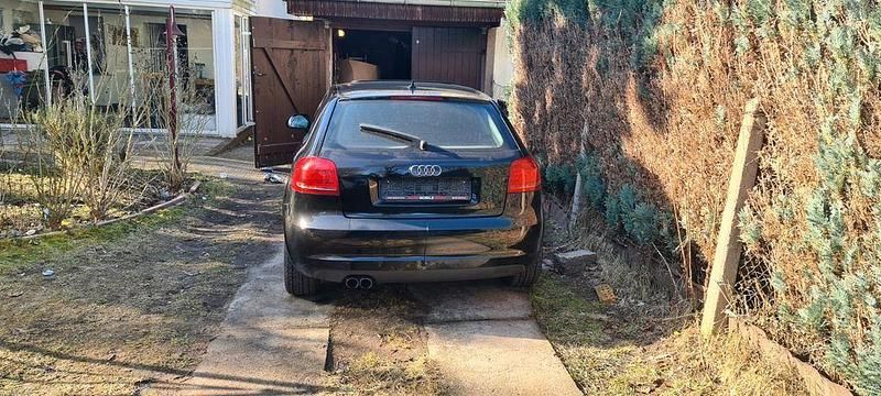 Gebraucht Audi A3 Ambiente 125 PS (91 kW) 2009 Schwarz Kleinwagen