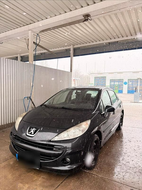 Schwarz Gebraucht 2006 Peugeot 207 Limousine | 2.100 € (Fairer Preis) - Bild 1/4