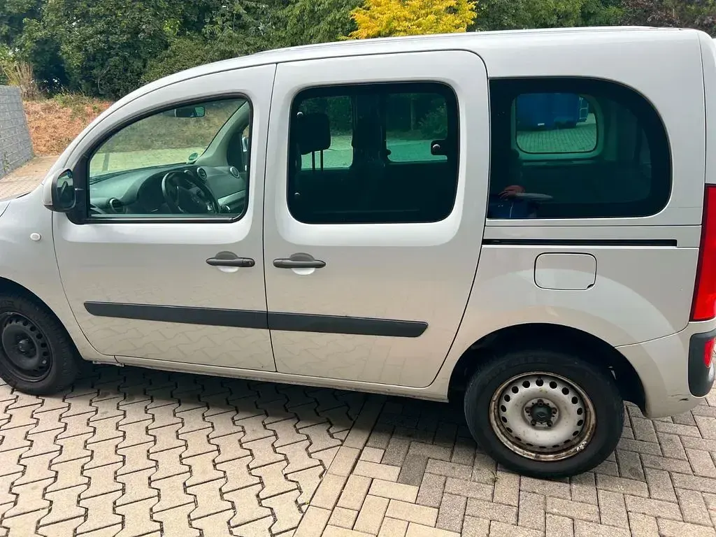 Gebraucht Mercedes Citan 109 90 PS (66 kW) 2019 Silber Van / Kleinbus