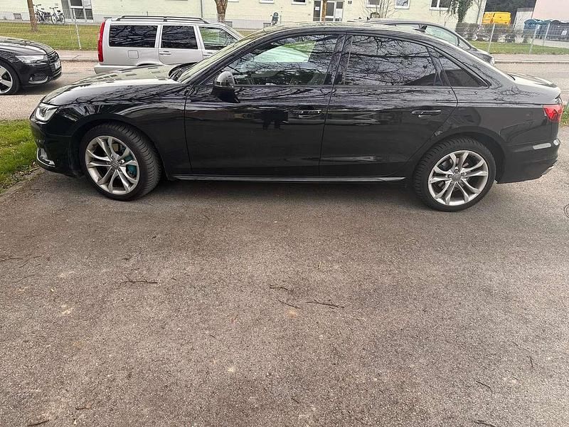 Gebraucht Audi A4 Advanced 204 PS (150 kW) 2021 Schwarz Limousine