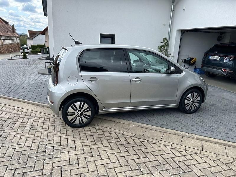 Gebraucht VW e-up! United 61 kW (83 PS) 2022 Silber Kleinwagen