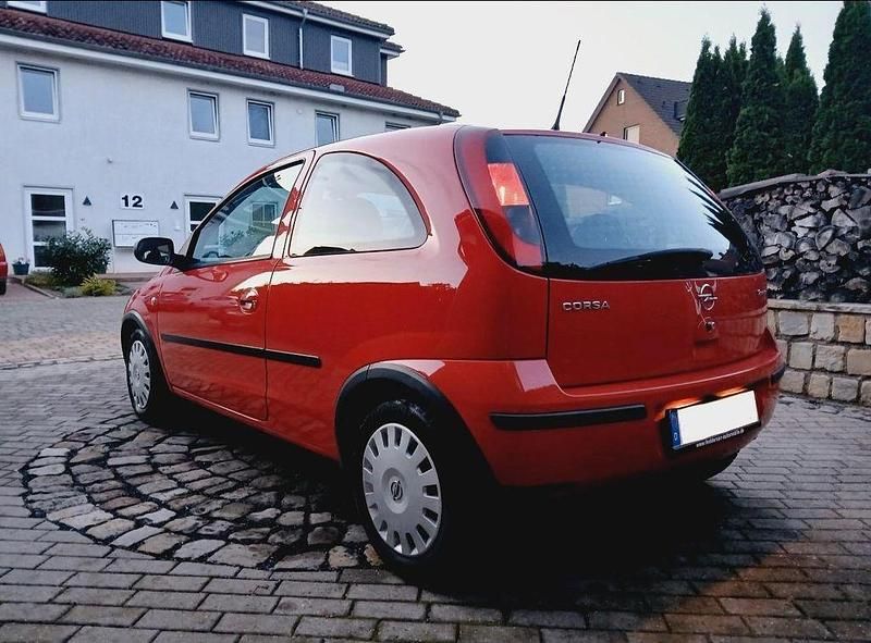 Gebraucht Opel Corsa 80 PS (58 kW) 2004 Rot Limousine