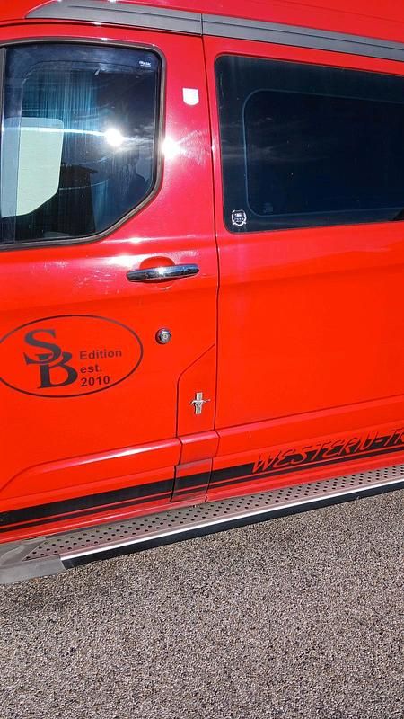 Gebraucht Ford Transit 125 PS (91 kW) 2014 Rot Van / Kleinbus