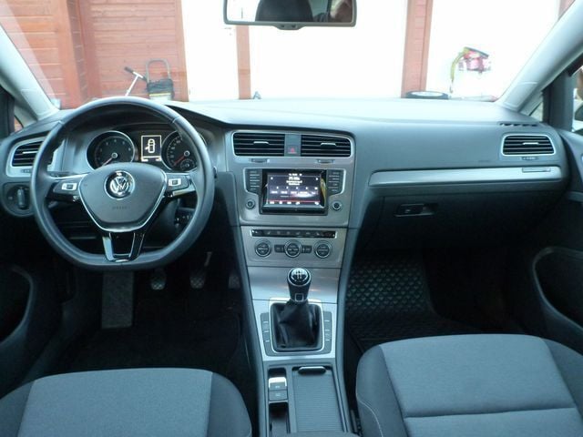 Gebraucht VW Golf VII Trendline 86 PS (63 kW) 2013 Schwarz Limousine