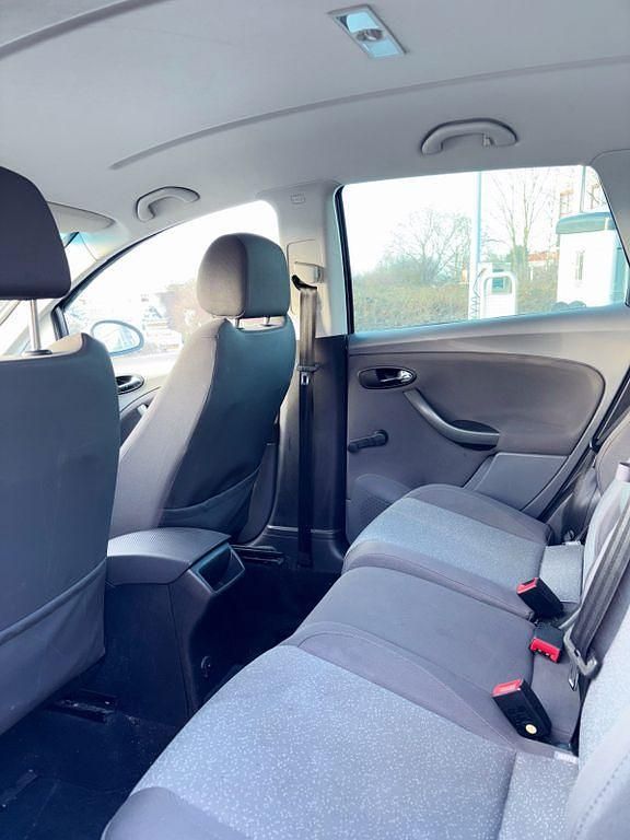 Gebraucht Seat Altea Reference 105 PS (77 kW) 2005 Grau Van / Kleinbus