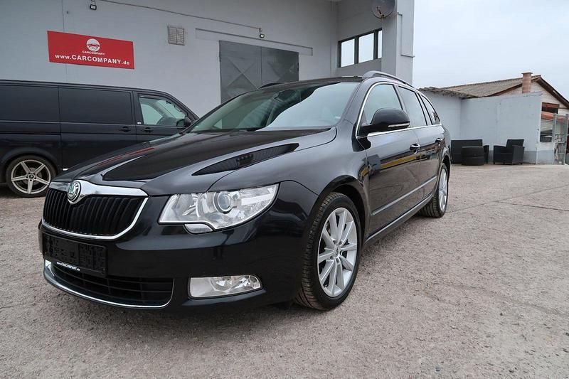 Gebraucht Skoda Superb 140 PS (102 kW) 2013 Schwarz Kombi