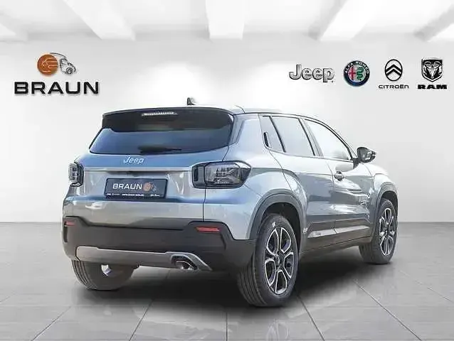 Ny Jeep Avenger Summit 2025 Grå SUV