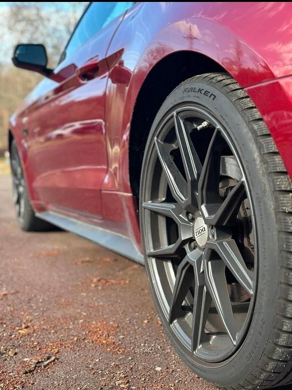 Gebraucht Ford Mustang GT 431 PS (317 kW) 2017 Rot Coupé