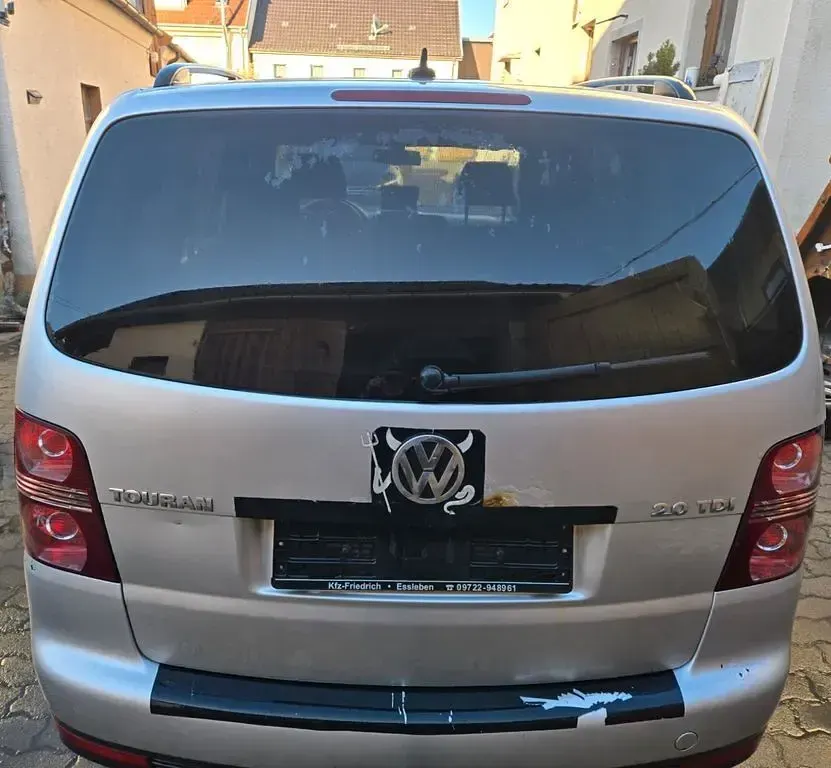 Gebraucht VW Touran United 140 PS (102 kW) 2008 Schwarz Van / Kleinbus