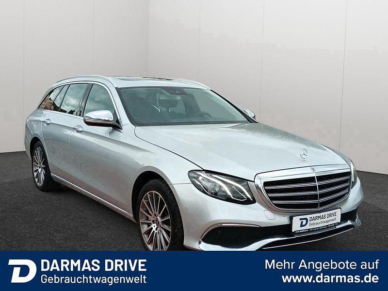 Gebraucht Mercedes E350 Exclusive 258 PS (189 kW) 2018 Silber Limousine