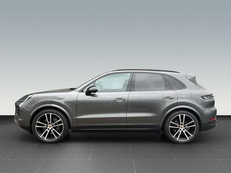 Gebraucht Porsche Cayenne 471 PS (346 kW) 2023 Quarzitgraumetallic SUV