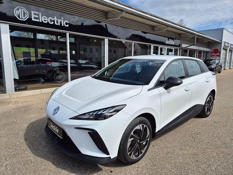 Gebraucht MG MG4 EV 125 kW (170 PS) 2023 Weiß Kleinwagen