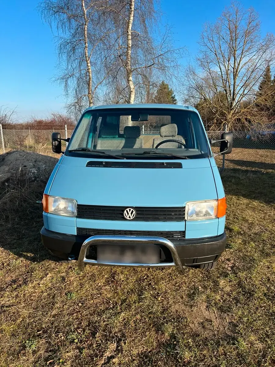 Gebraucht VW T4 60 PS (44 kW) 1993 Blau Van