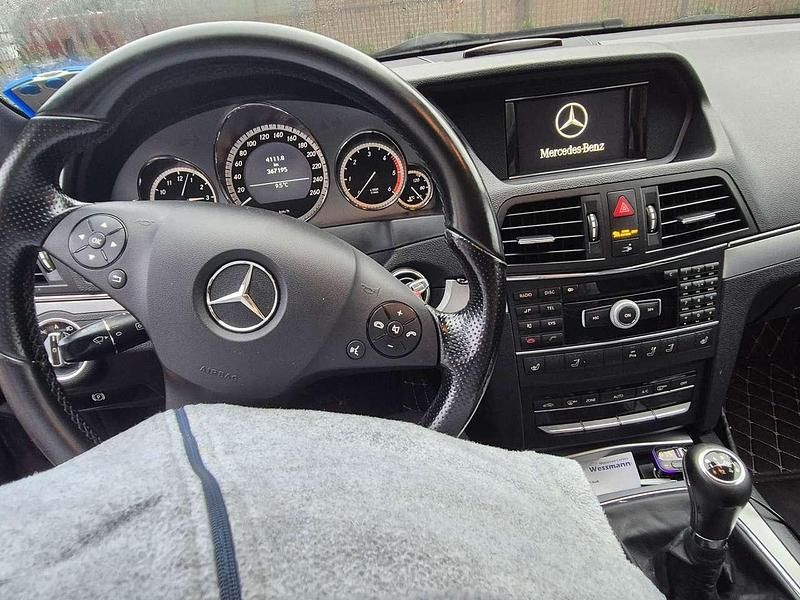 Usata Mercedes E250 Elegance 204 CV (150 kW) 2010 Cabrio