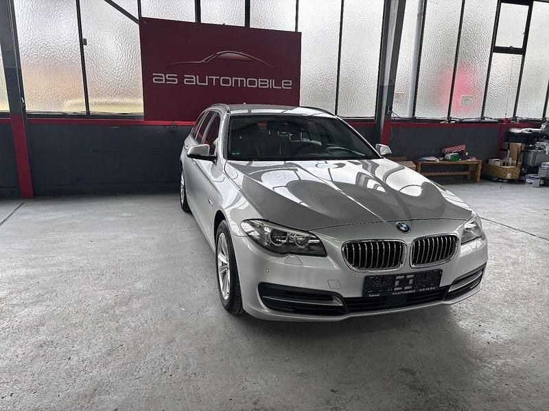Gebraucht BMW 525 Performance 218 PS (160 kW) 2016 Silber Kombi