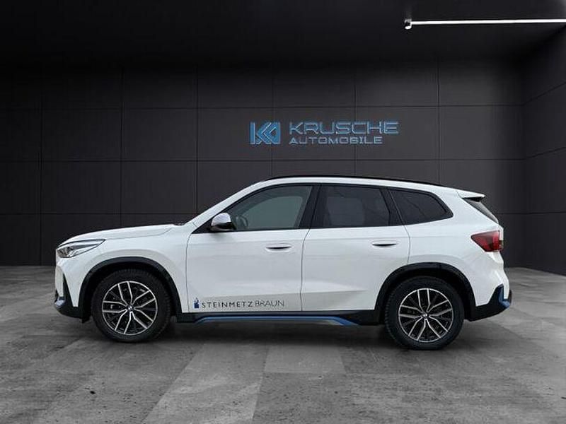 Gebraucht BMW iX1 xLine 230 kW (313 PS) 2023 Weiß SUV