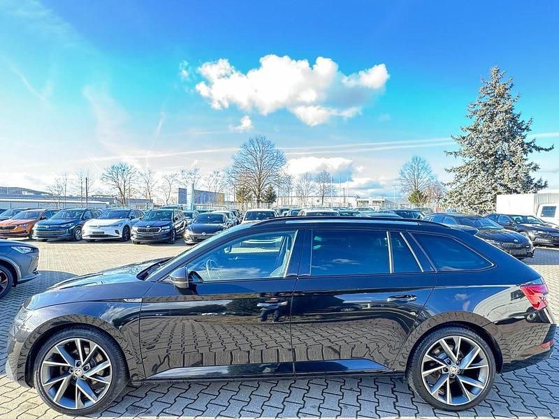 Gebraucht Skoda Superb SportLine 200 PS (147 kW) 2022 Schwarz Limousine