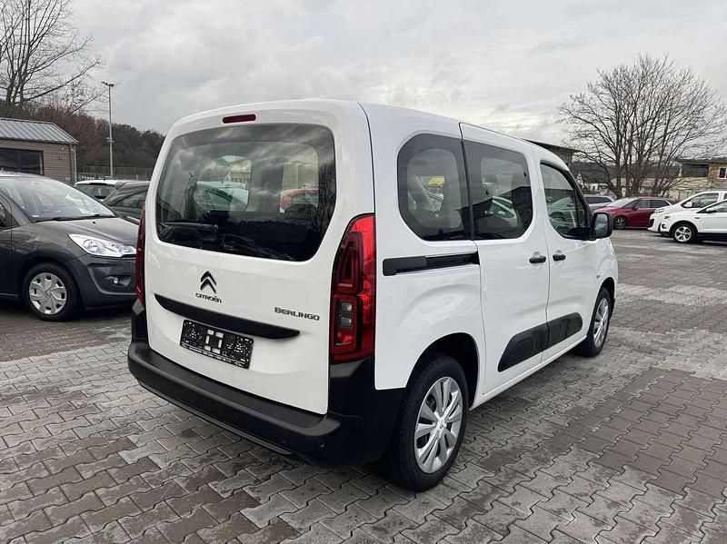 Gebraucht Citroën Berlingo Live 102 PS (75 kW) 2020 Lack weiss banquise/typ aussen Van / Kleinbus