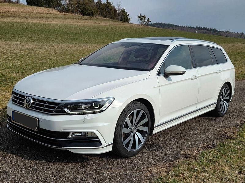 Gebraucht VW Passat Highline 150 PS (110 kW) 2019 Weiß Kombi