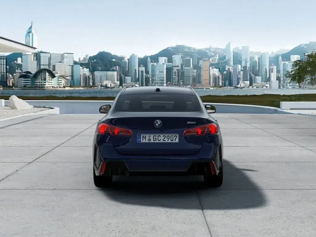 Gebraucht BMW 220 Gran Coupé M Sport 170 PS (125 kW) 2025 Blau Coupé