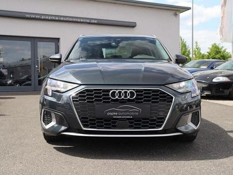 Second-hand Audi A3 Advanced Plus 150 CP (110 kW) 2020 Gri Berlinǎ