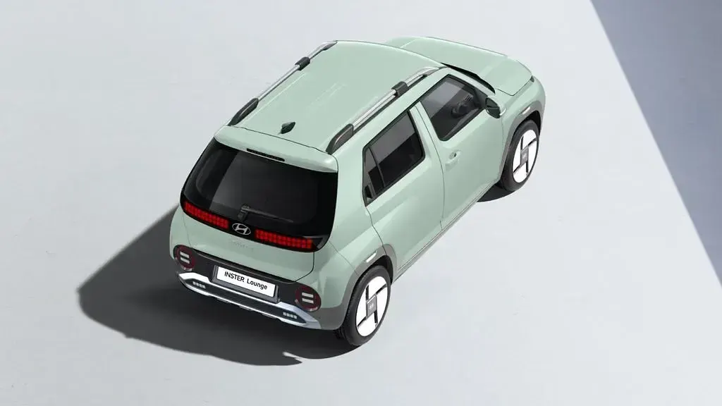 Neu Hyundai Inster 85 kW (116 PS) 2026 Grün Kleinwagen
