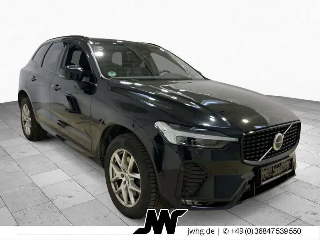 Gebraucht Volvo XC60 Ultimate 197 PS (144 kW) 2023 Onyx black / metallic SUV