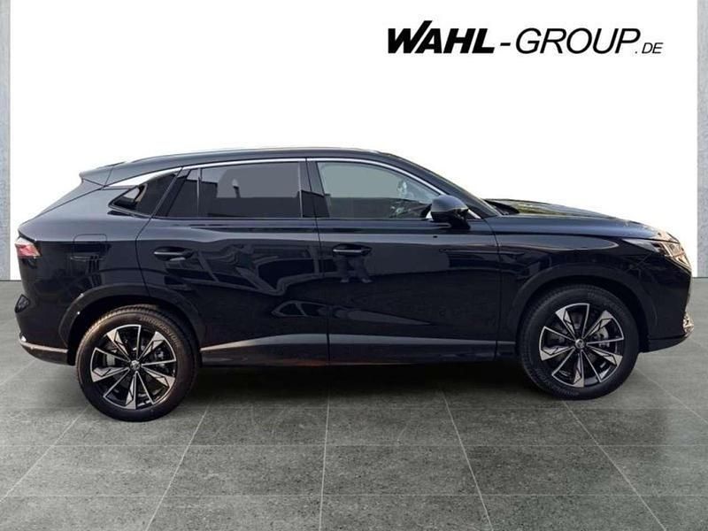 Neu MG HS Luxury 224 PS (164 kW) 2025 Schwarz SUV