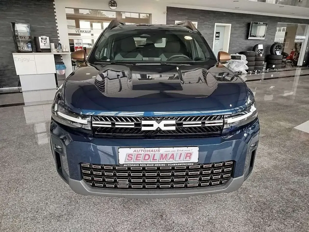 Neu Dacia Bigster Extreme 154 PS (113 kW) 2026 Indigoblau SUV