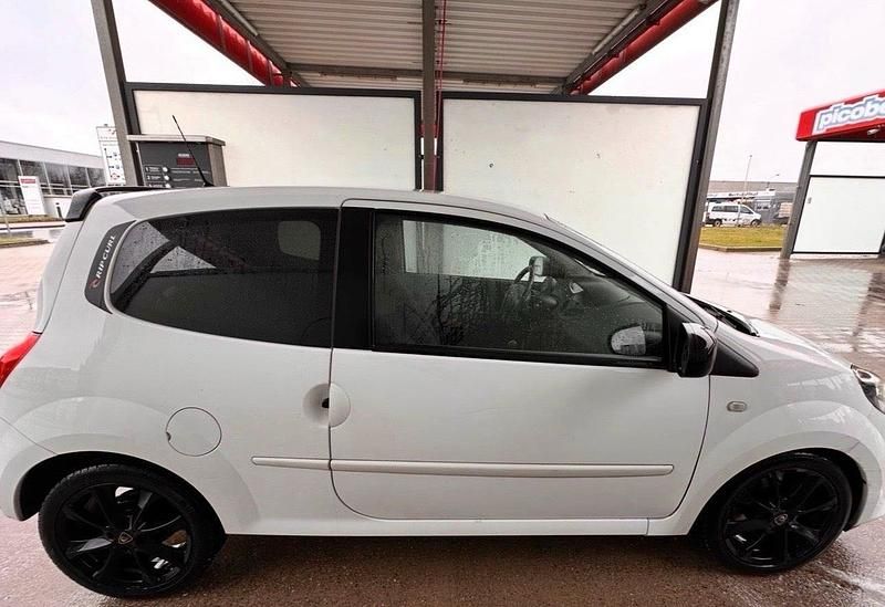 Gebraucht Renault Twingo Rip Curl 75 PS (55 kW) 2010 Weiß Kleinwagen