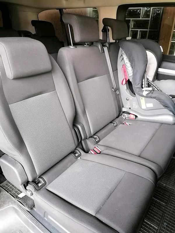 Gebraucht Peugeot Traveller 177 PS (130 kW) 2021 Grau Van / Kleinbus