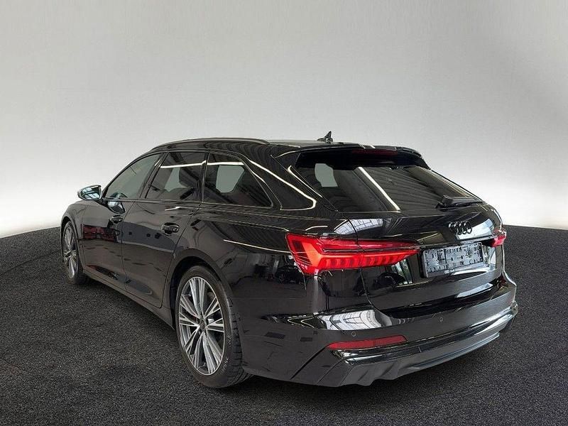 Gebraucht Audi S6 Basis 344 PS (253 kW) 2024 A2 brillantschwarz Kombi