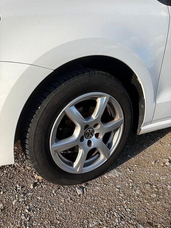 Gebraucht VW Polo 90 PS (66 kW) 2013 Weiß Kleinwagen