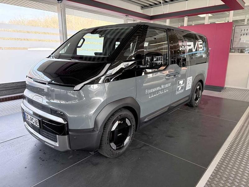 Gebraucht Kia PV5 119 kW (163 PS) 2025 Grau Van / Kleinbus