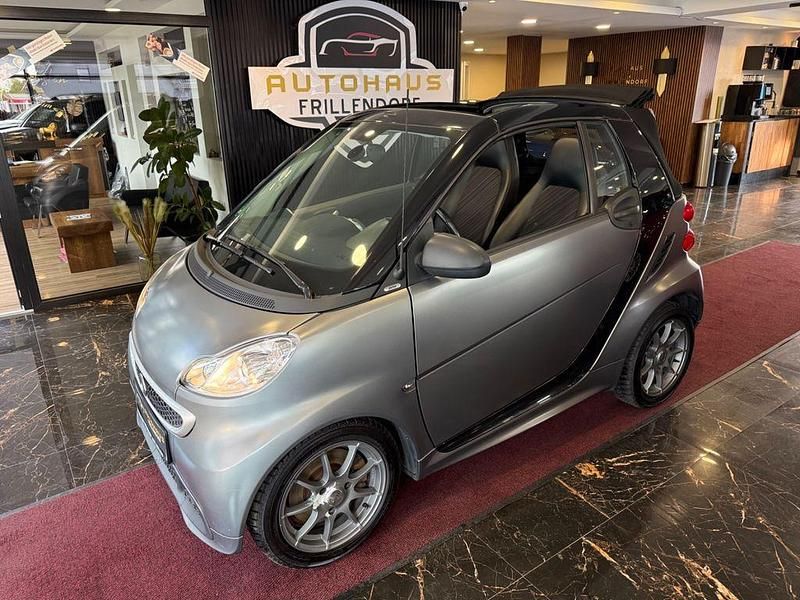 Schwarz Gebraucht 2012 Smart ForTwo Cabrio Cabrio | 4.950 € (Guter Preis) - Bild 1/4