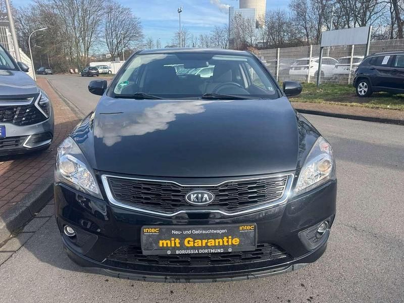 Gebraucht Kia Ceed Edition 7 90 PS (66 kW) 2012 Schwarz Kleinwagen