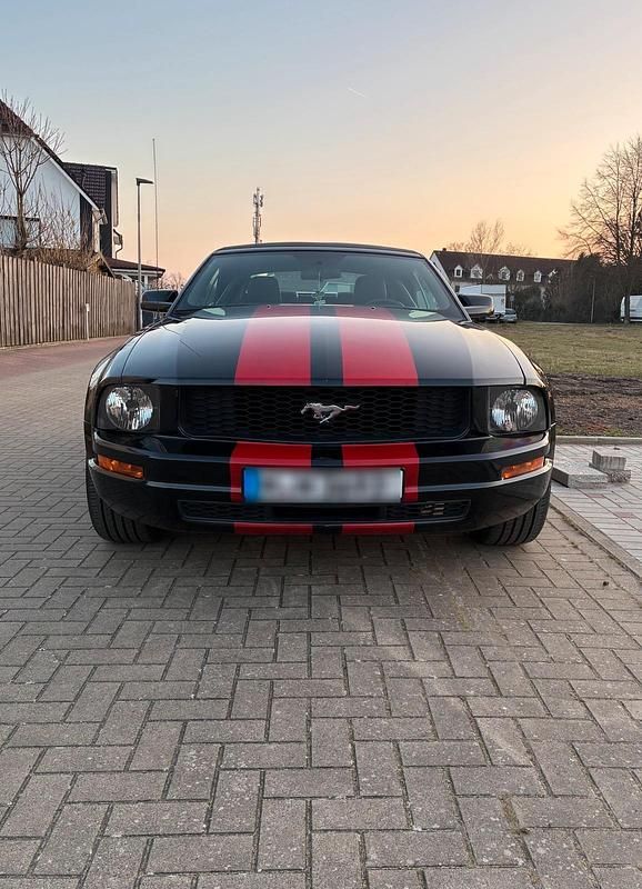 Gebraucht Ford Mustang 212 PS (155 kW) 2007 Schwarz Cabrio