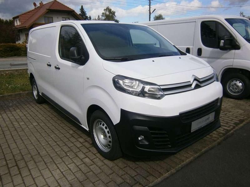 Gebraucht Citroën Jumpy 144 PS (105 kW) 2024 Eisweiß Van / Kleinbus