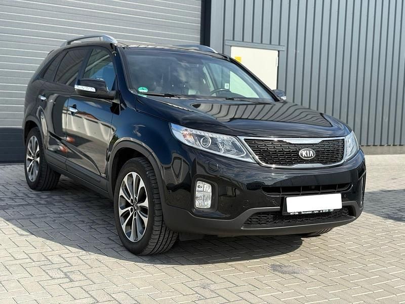 Schwarz Gebraucht 2013 Kia Sorento SUV | 8.800 € (Fairer Preis) - Bild 1/4
