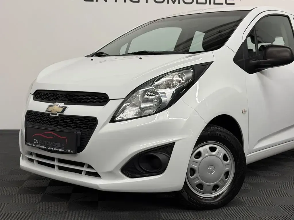 Gebraucht Chevrolet Spark LS 68 PS (50 kW) 2013 Weiß Kleinwagen