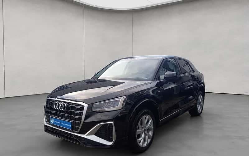 Schwarz Gebraucht 2023 Audi Q2 S-Line SUV | 24.990 € (Superpreis) - Bild 1/4
