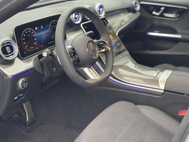 Gebraucht Mercedes C220 AMG line 200 PS (147 kW) 2025